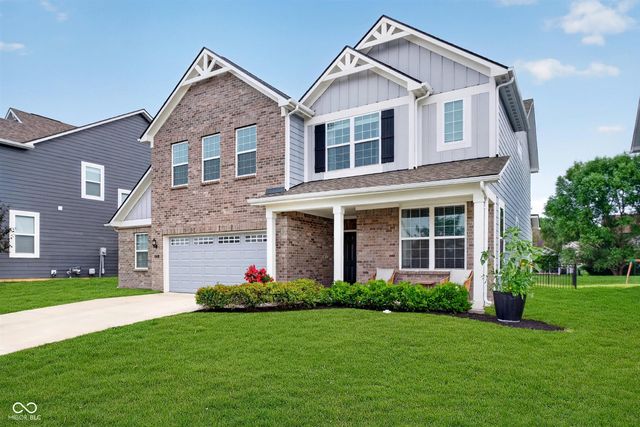6779 Oakcrest Drive, Mccordsville, IN 46055