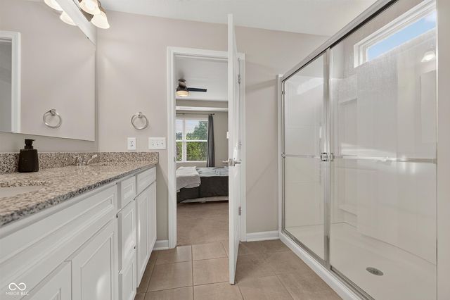 6779 Oakcrest Drive, Mccordsville, IN 46055