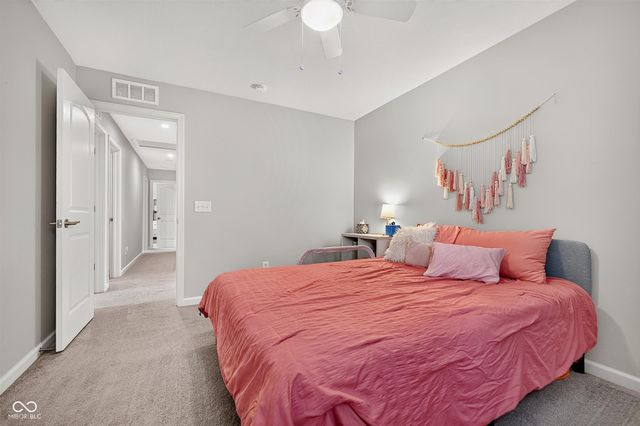 6779 Oakcrest Drive, Mccordsville, IN 46055