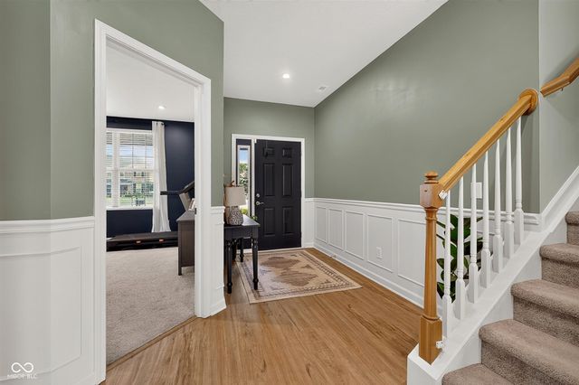 6779 Oakcrest Drive, Mccordsville, IN 46055