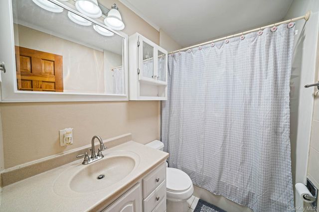 109 Midland Boulevard, Ronkonkoma, NY 11779