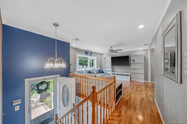 109 Midland Boulevard, Ronkonkoma, NY 11779
