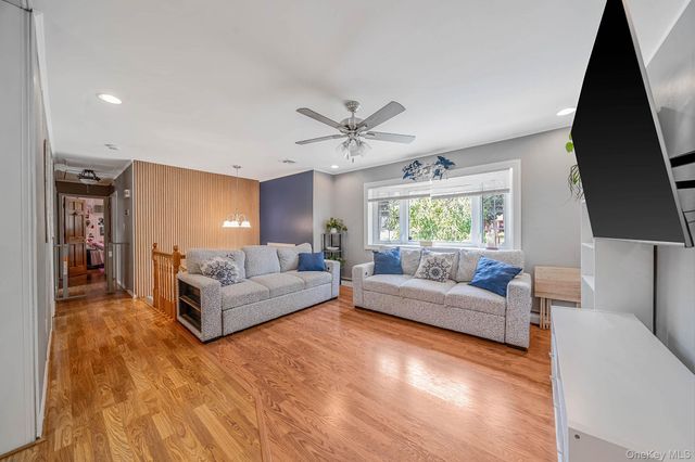 109 Midland Boulevard, Ronkonkoma, NY 11779