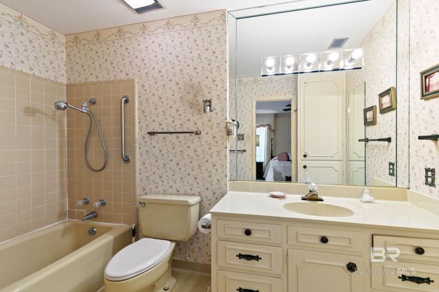 752 Evergreen Street, Fairhope, AL 36532