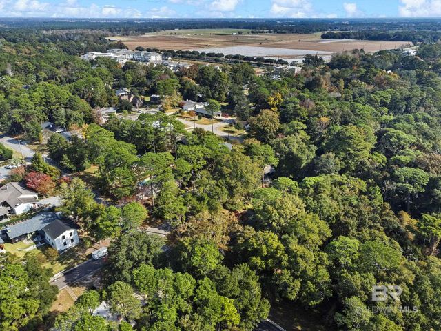 752 Evergreen Street, Fairhope, AL 36532