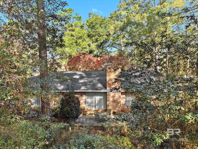 752 Evergreen Street, Fairhope, AL 36532
