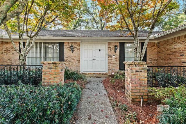 752 Evergreen Street, Fairhope, AL 36532