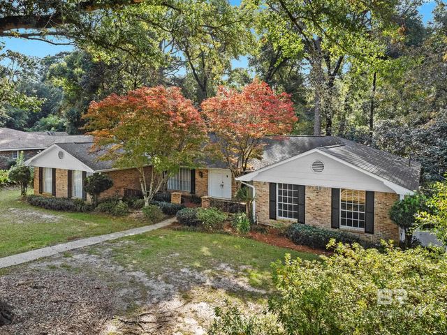 752 Evergreen Street, Fairhope, AL 36532