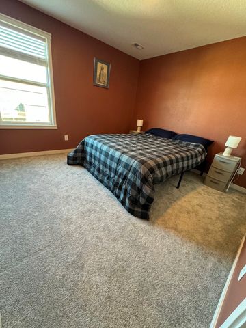 1189 NW Yorktown Drive, Waukee, IA 50263