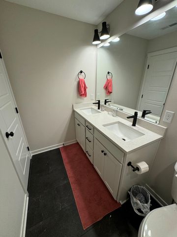 1189 NW Yorktown Drive, Waukee, IA 50263