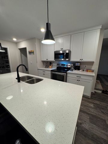 1189 NW Yorktown Drive, Waukee, IA 50263
