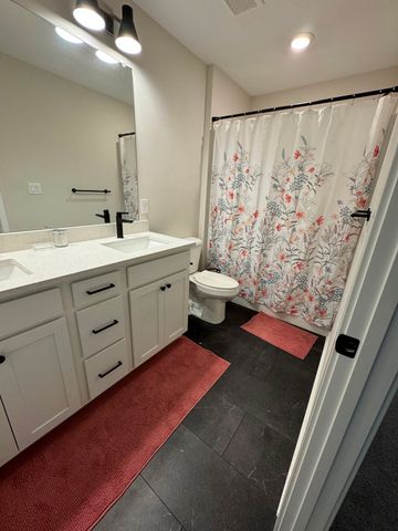 1189 NW Yorktown Drive, Waukee, IA 50263