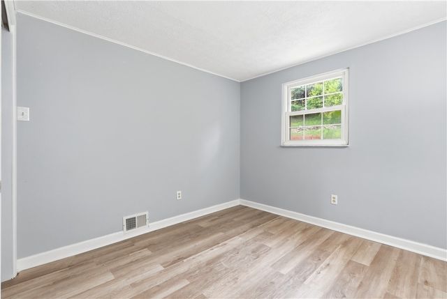 2830 Sussex Ave, Brookline, PA 15226