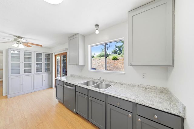 6340 Crystal Blvd, El Dorado, CA 95623