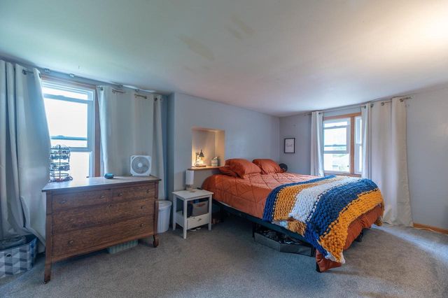 197 W Geneva Street, Williams Bay, WI 53191