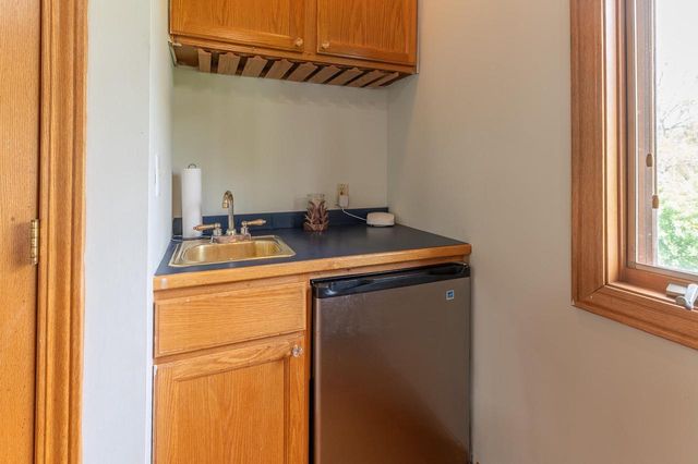 197 W Geneva Street, Williams Bay, WI 53191