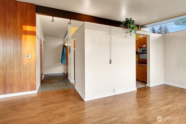 18822 Olympic View Drive, Edmonds, WA 98020