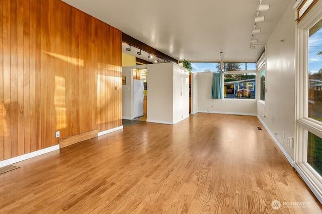 18822 Olympic View Drive, Edmonds, WA 98020