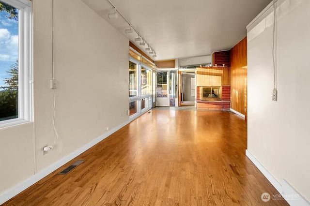 18822 Olympic View Drive, Edmonds, WA 98020