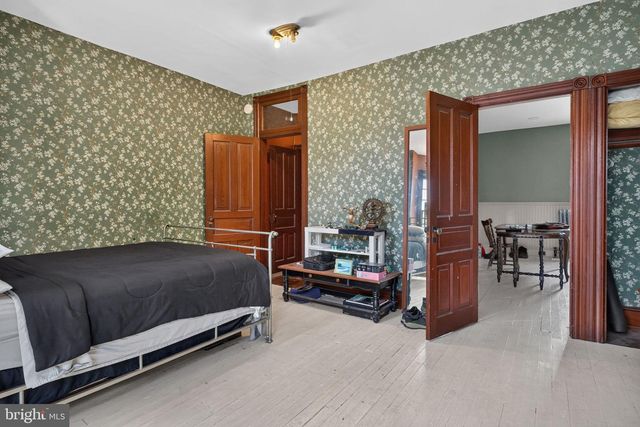 225 E MAIN ST, Kutztown, PA 19530