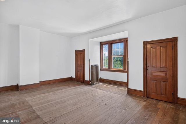 225 E MAIN ST, Kutztown, PA 19530