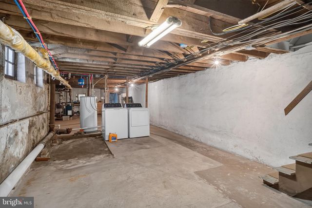 225 E MAIN ST, Kutztown, PA 19530