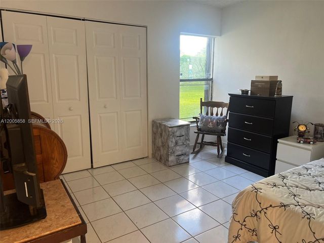 13240 SW 88th Ln 106-E, Miami, FL 33186