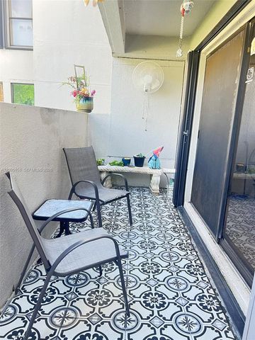 13240 SW 88th Ln 106-E, Miami, FL 33186