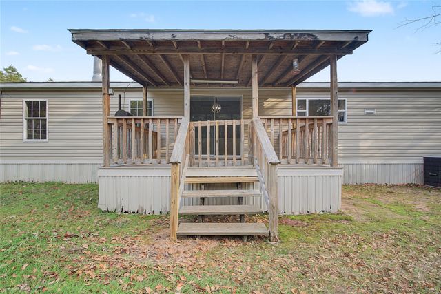428 Cash Blackmon Road, Logansport, LA 71049