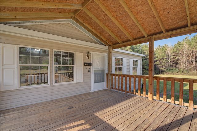 428 Cash Blackmon Road, Logansport, LA 71049