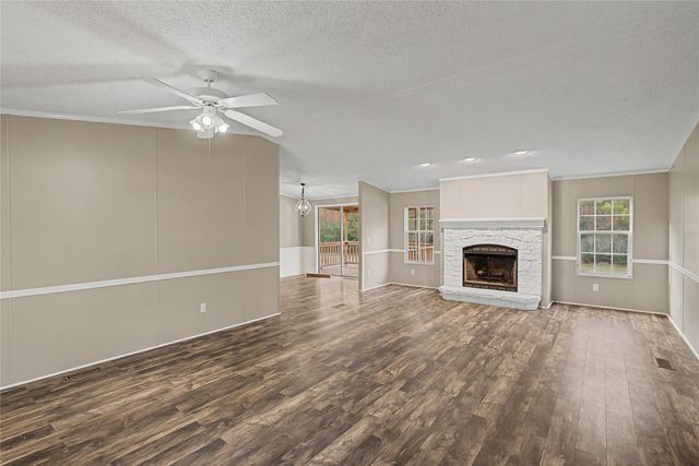 428 Cash Blackmon Road, Logansport, LA 71049