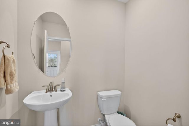 7208 CONLEY ALY, Sykesville, MD 21784