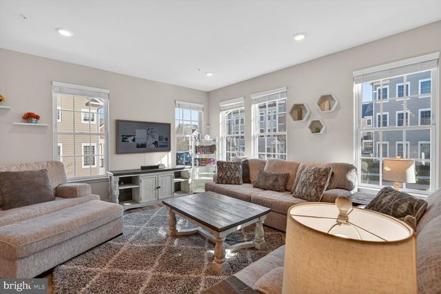 7208 CONLEY ALY, Sykesville, MD 21784