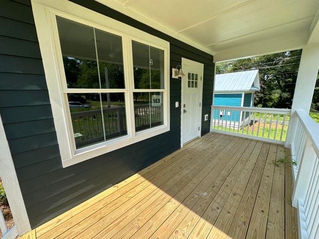 163 W Chaffin Avenue, Defuniak Springs, FL 32433