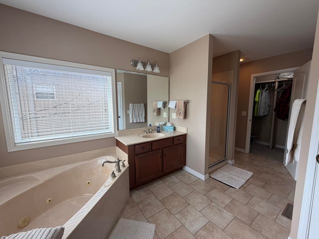 296 Lillian Lane, Kimberling City, MO 65686