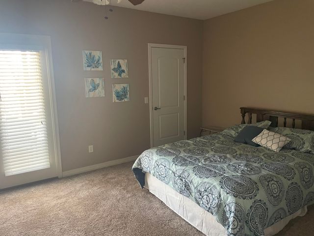 296 Lillian Lane, Kimberling City, MO 65686