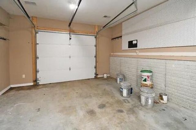 296 Lillian Lane, Kimberling City, MO 65686