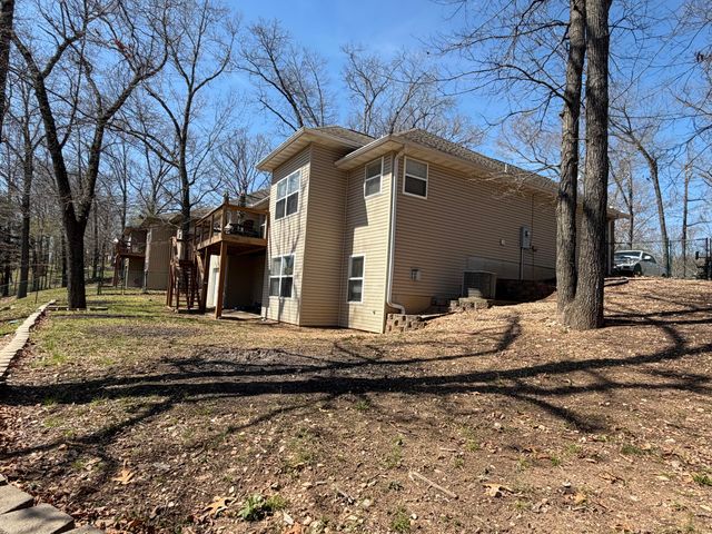 296 Lillian Lane, Kimberling City, MO 65686