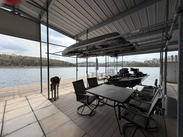 296 Lillian Lane, Kimberling City, MO 65686