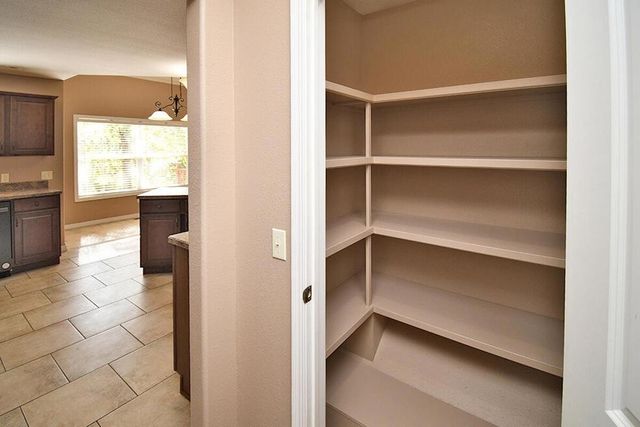 296 Lillian Lane, Kimberling City, MO 65686