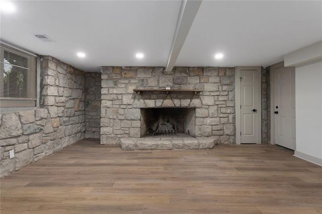 508 SW Jefferson Street, Lee's Summit, MO 64063
