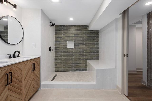 508 SW Jefferson Street, Lee's Summit, MO 64063