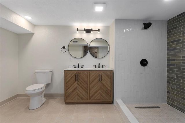 508 SW Jefferson Street, Lee's Summit, MO 64063