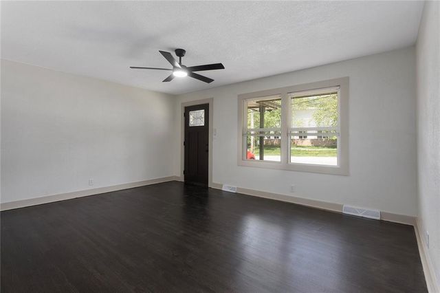 508 SW Jefferson Street, Lee's Summit, MO 64063