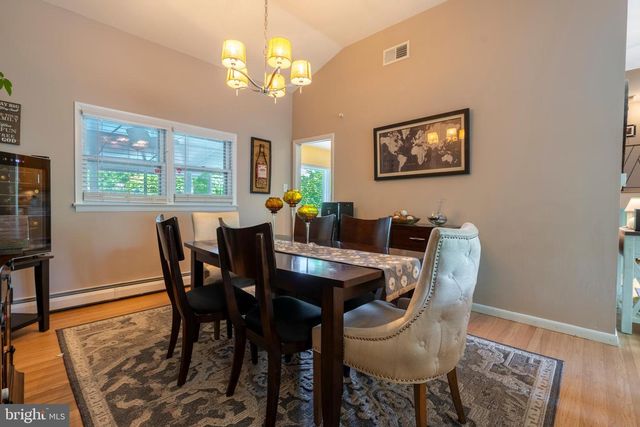 1228 LOIS RD, Ambler, PA 19002