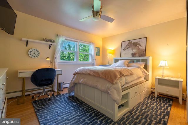 1228 LOIS RD, Ambler, PA 19002