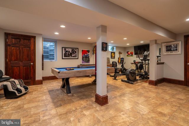 1228 LOIS RD, Ambler, PA 19002