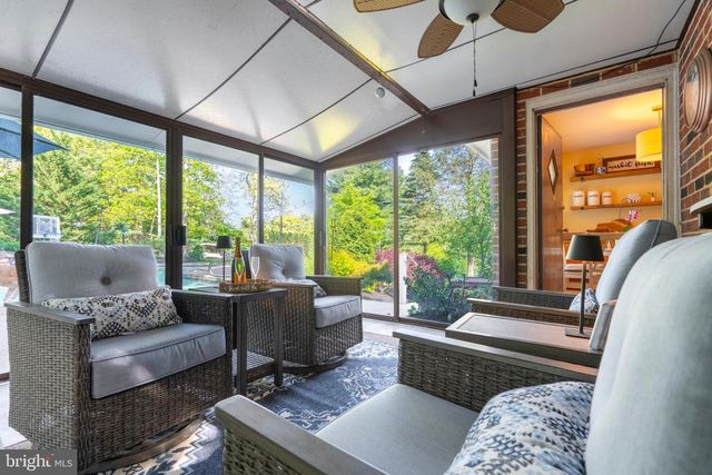 1228 LOIS RD, Ambler, PA 19002