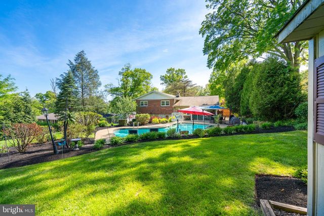 1228 LOIS RD, Ambler, PA 19002