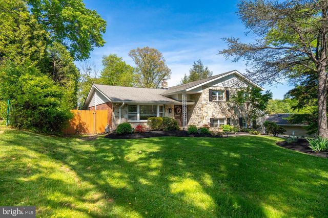 1228 LOIS RD, Ambler, PA 19002